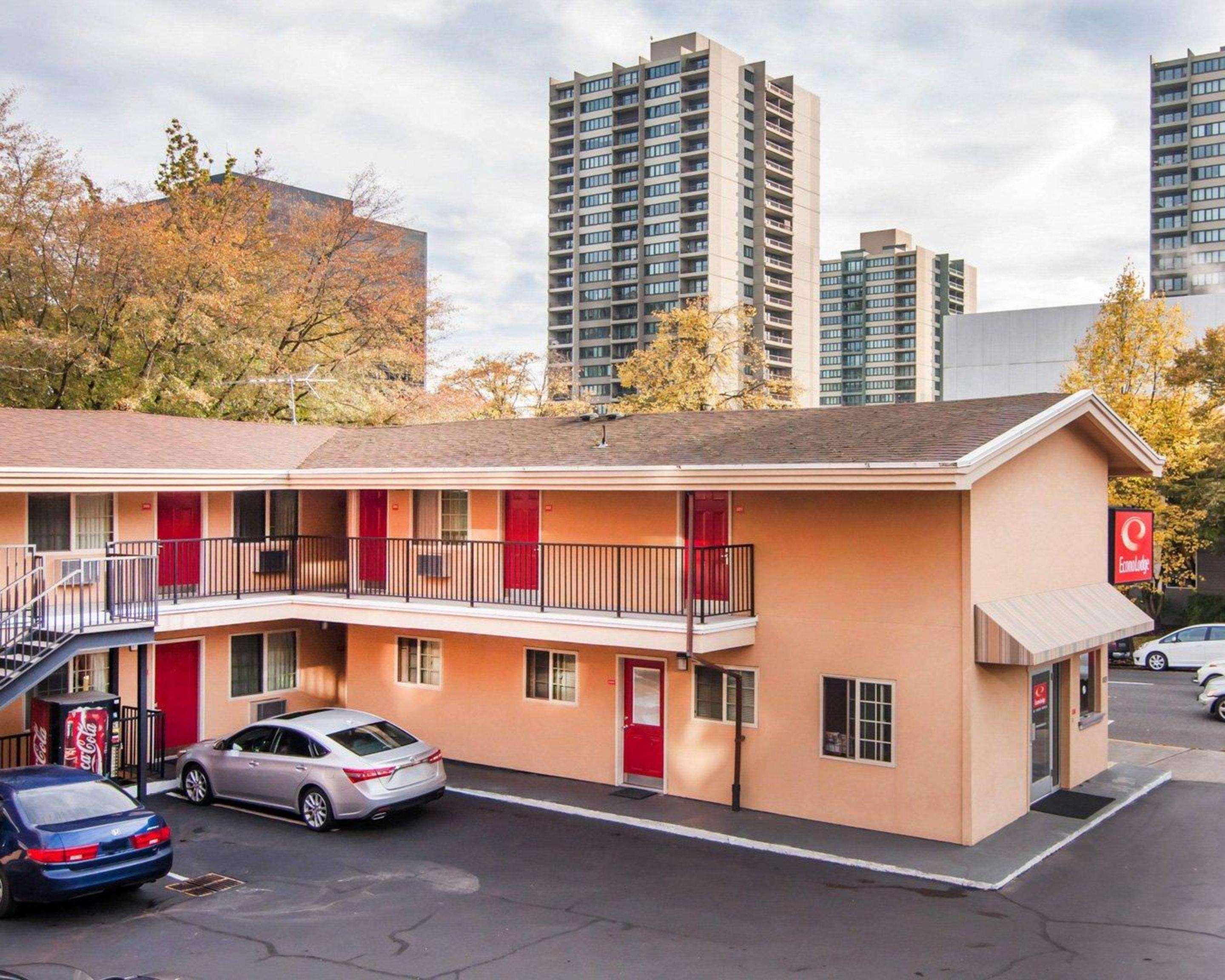 Econo Lodge City Center Портленд Екстер'єр фото