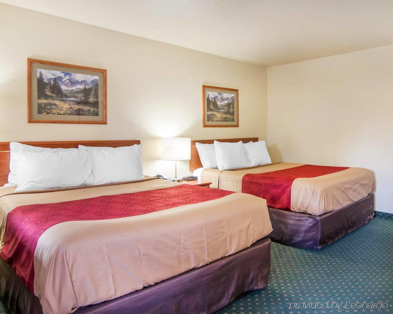 Econo Lodge City Center Портленд Екстер'єр фото